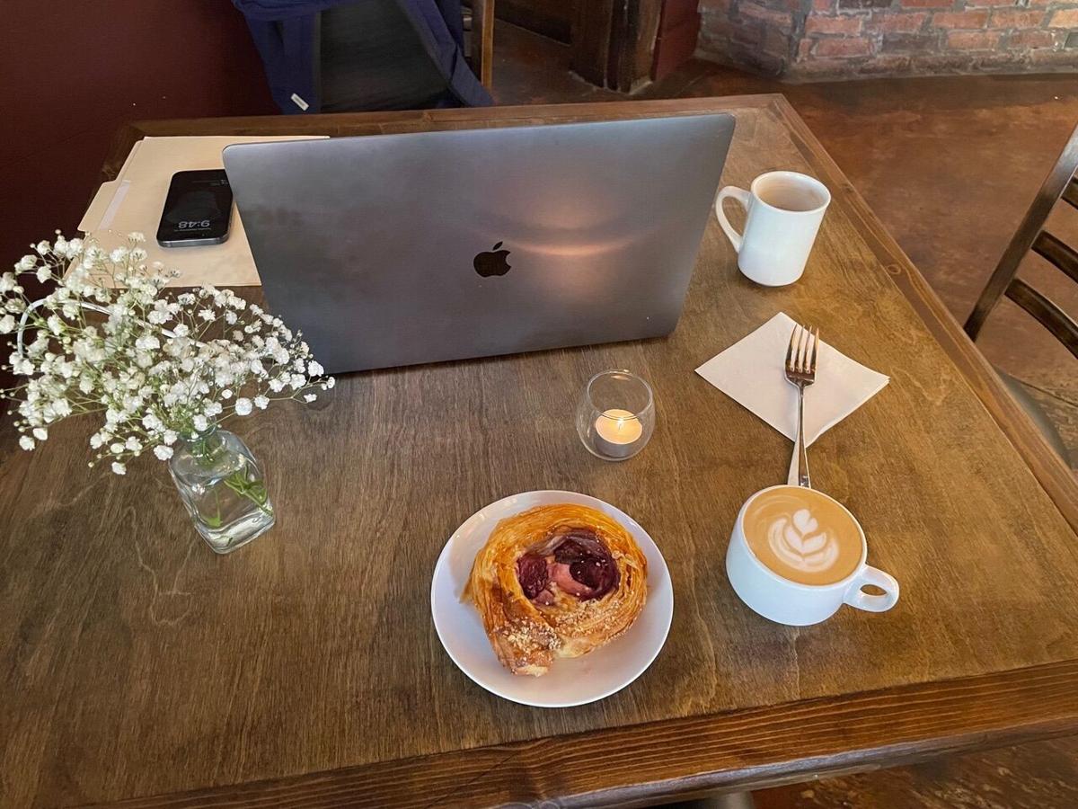 laptop image